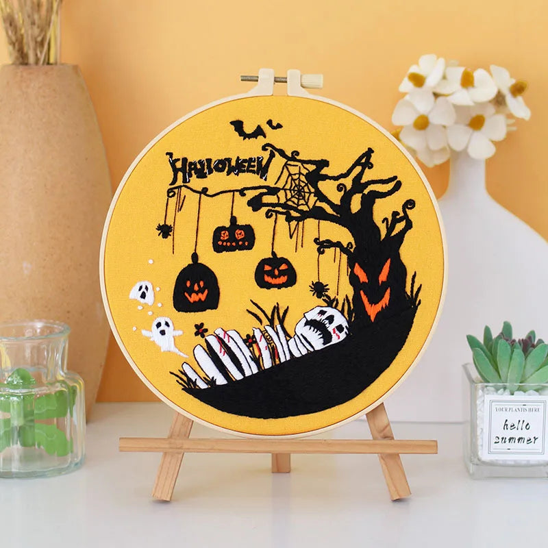 CraftHoop Halloween Magic Embroidery Kit