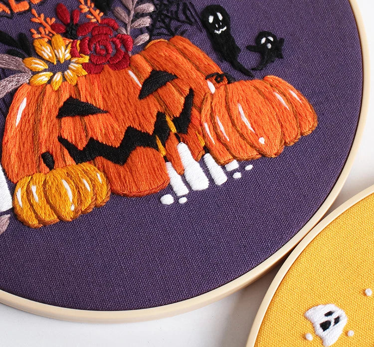 CraftHoop Halloween Magic Embroidery Kit
