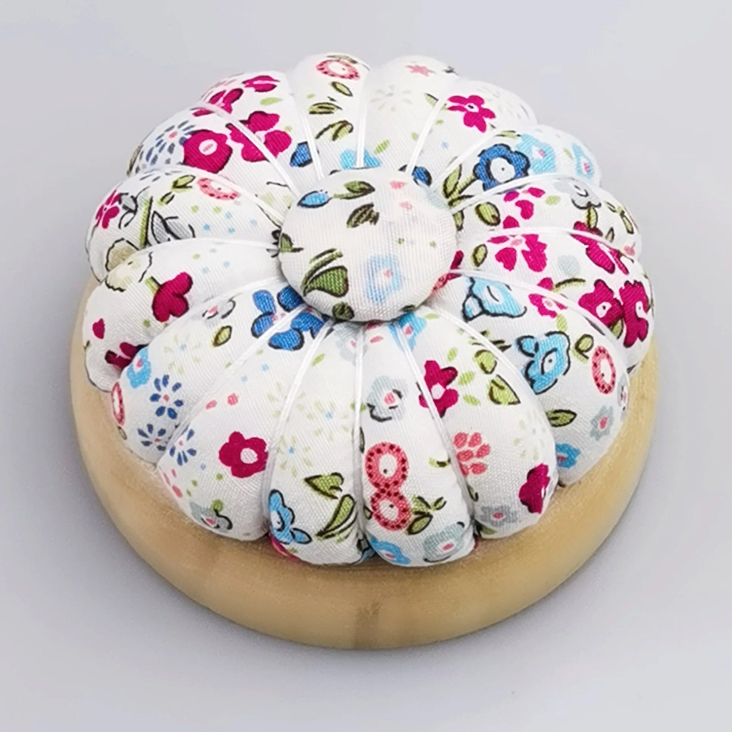 CraftHoop Magnetic Needle Pin Cushion