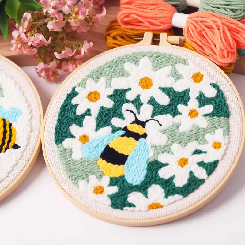 CraftHoop Buzz & Bloom Punch Needle Kit