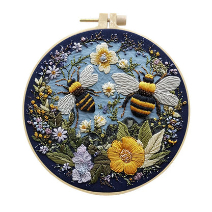CraftHoop Buzz & Bloom Embroidery Kit