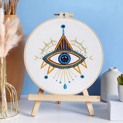 CraftHoop 4-Piece Eye of Wonder Embroidery Kit
