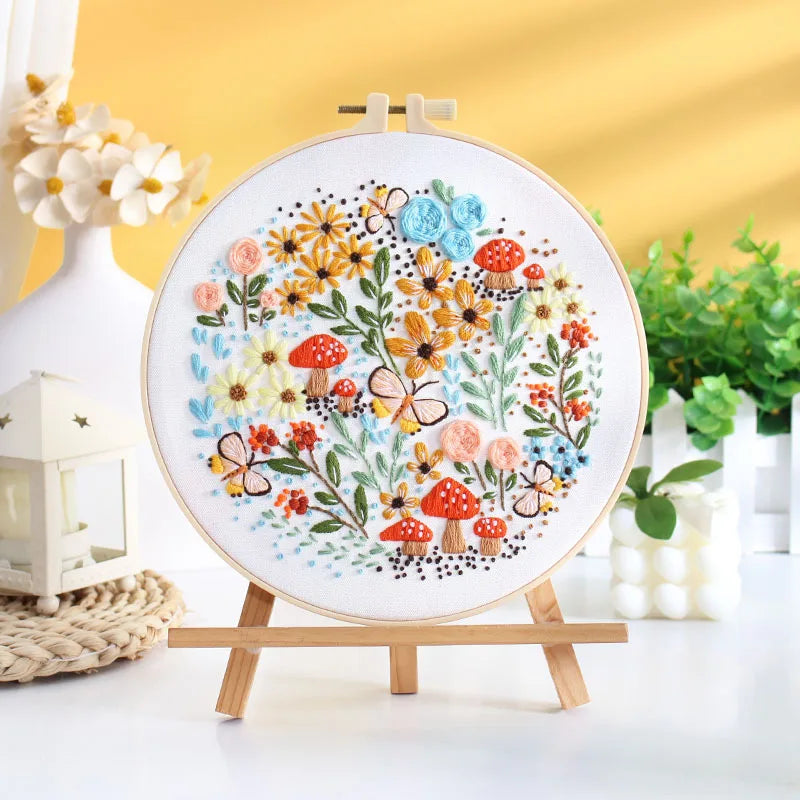 CraftHoop 4-Piece Bloom & Stitch Embroidery Set