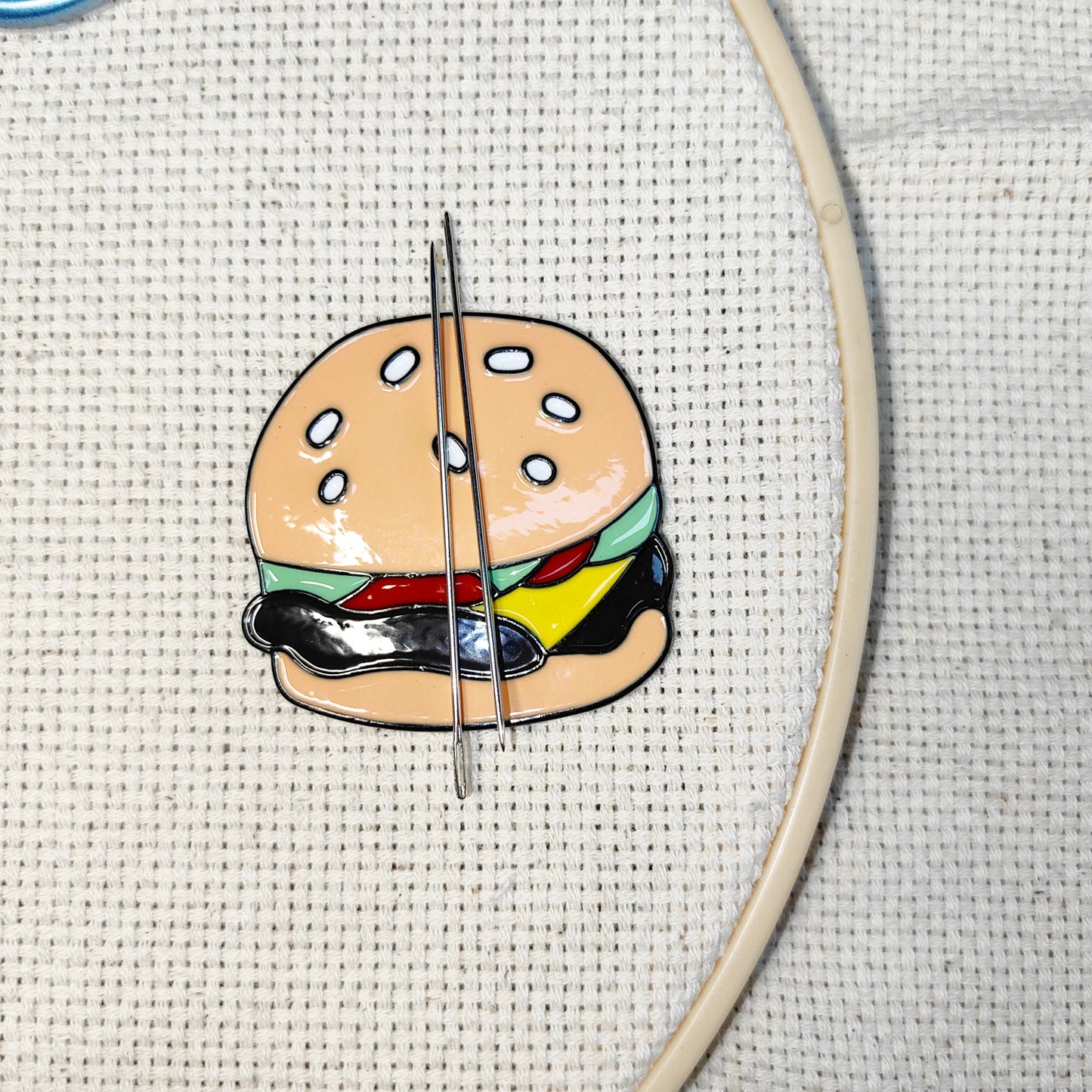 Magnetic Needle Holders: Pizza & Hamburger