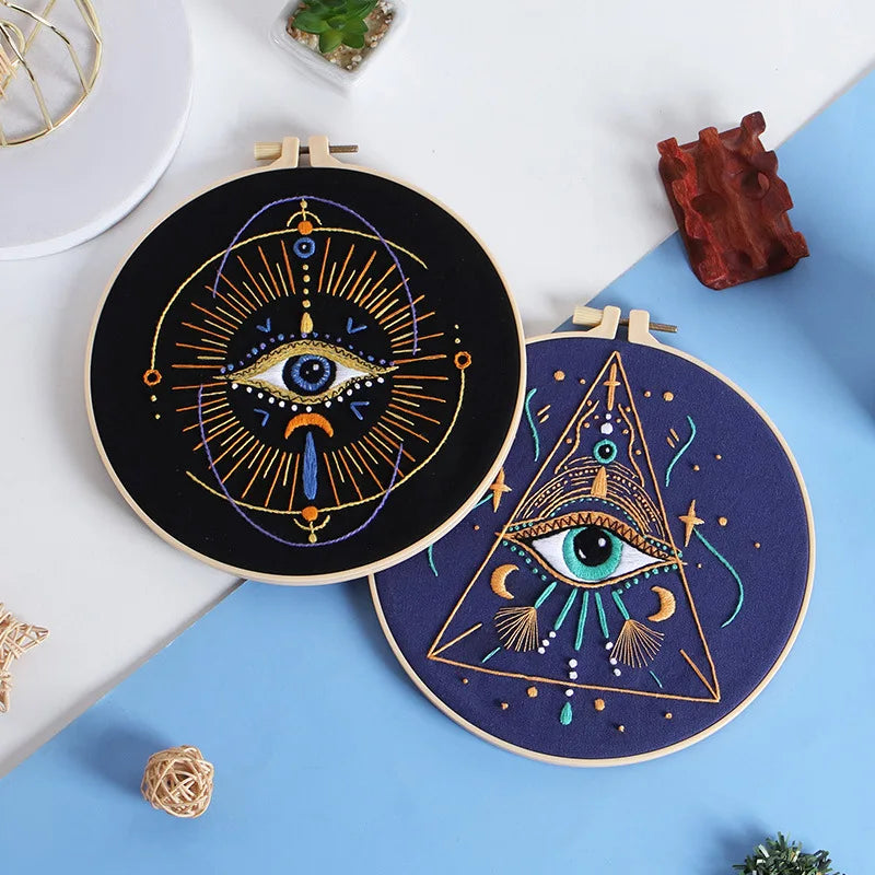 CraftHoop Eye of Wonder Embroidery Kit