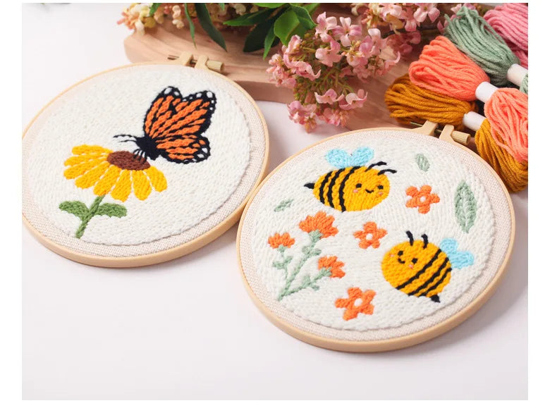 CraftHoop Buzz & Bloom Punch Needle Kit