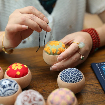CraftHoop Heirloom Stitch Pin Cushion