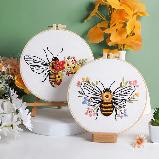 CraftHoop 4-Piece Lovely Bees Embroidery Kit