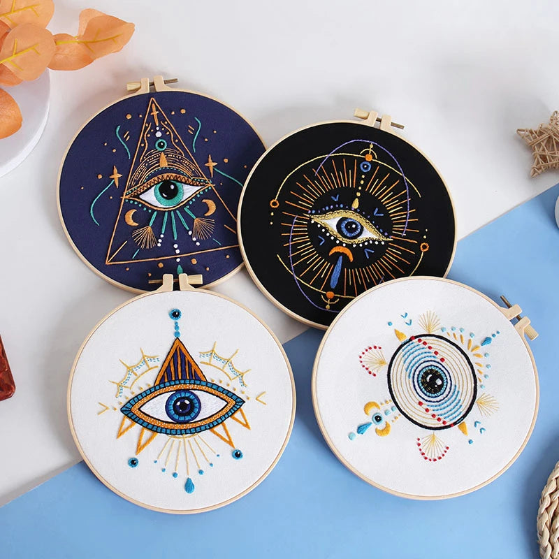 CraftHoop Eye of Wonder Embroidery Kit
