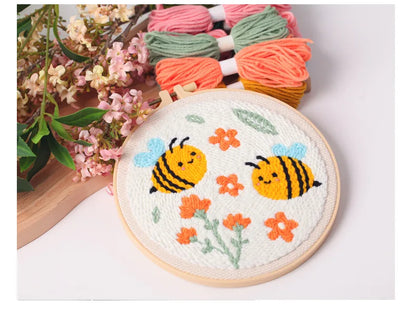 CraftHoop Buzz & Bloom Punch Needle Kit