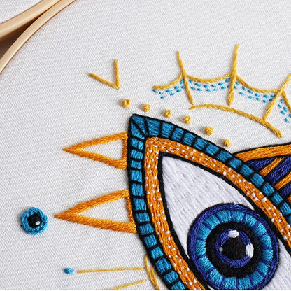 CraftHoop 4-Piece Eye of Wonder Embroidery Kit
