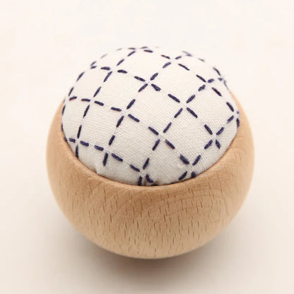 CraftHoop Heirloom Stitch Pin Cushion